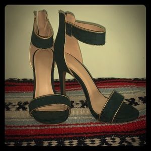 Dark Green w/ Gold Trim ~5” Heels